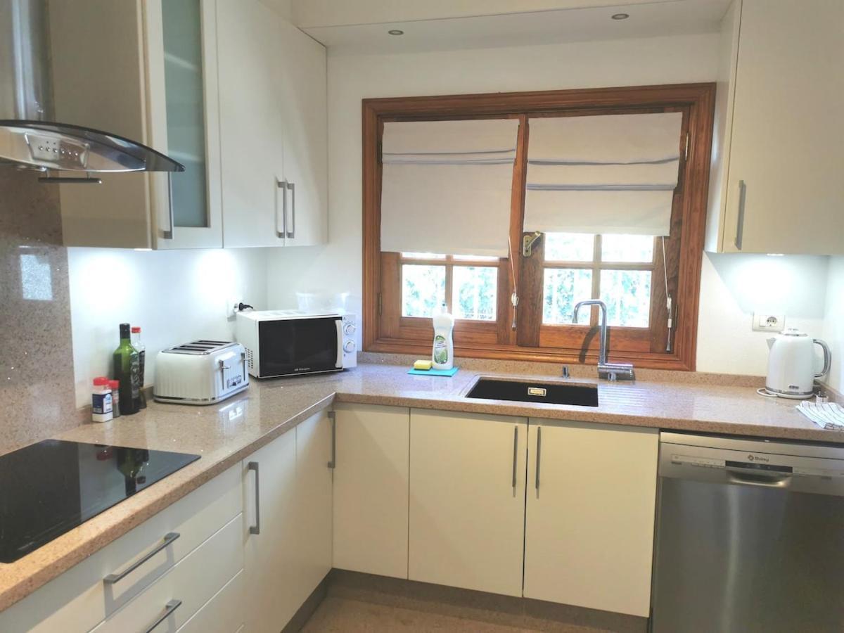 Villa Ibiza - Beautiful House With Private Pool Chayofa Екстер'єр фото