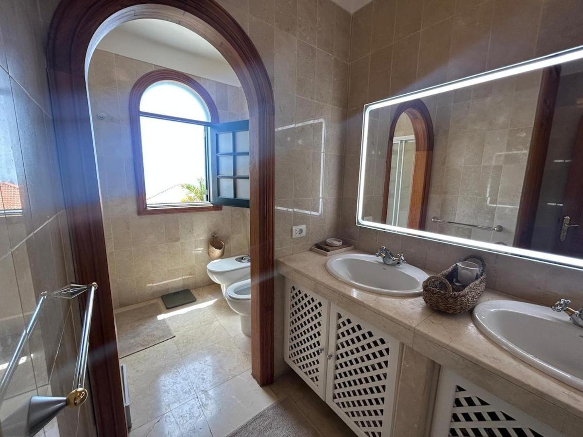 Villa Ibiza - Beautiful House With Private Pool Chayofa Екстер'єр фото