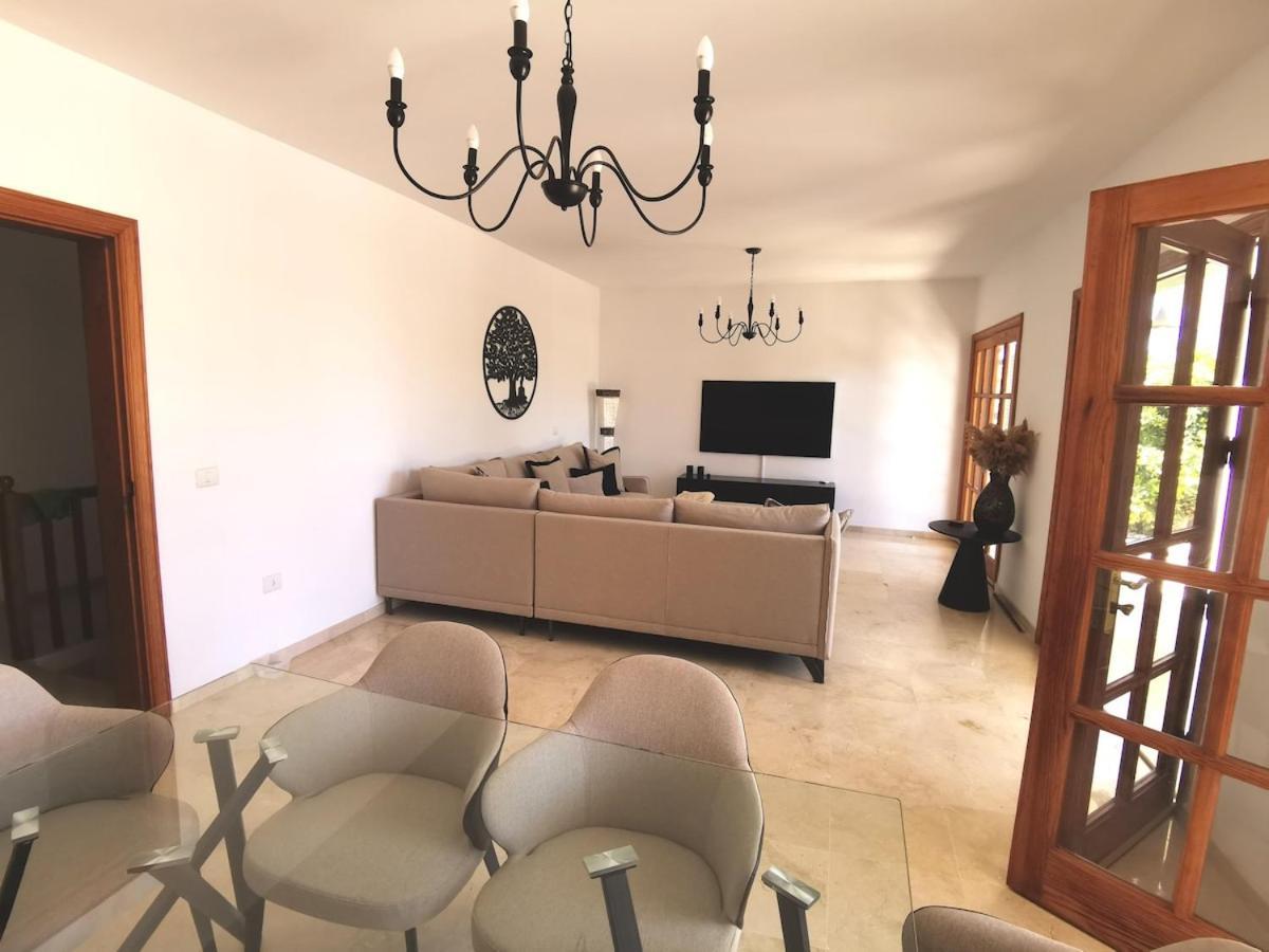 Villa Ibiza - Beautiful House With Private Pool Chayofa Екстер'єр фото